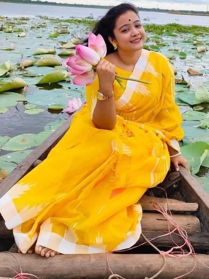 মনিপুরী হ্যান্ডলোম শাড়ী 2